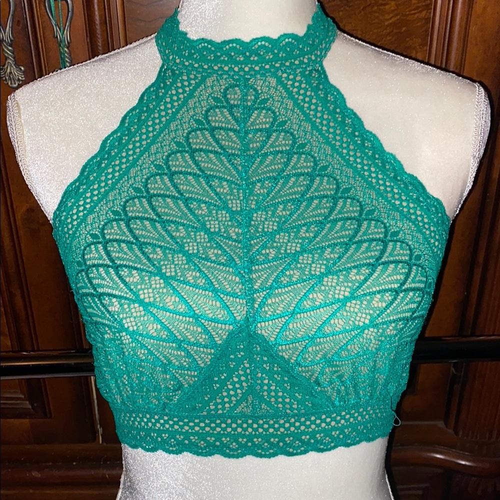 Saki Lace Halter Bralette